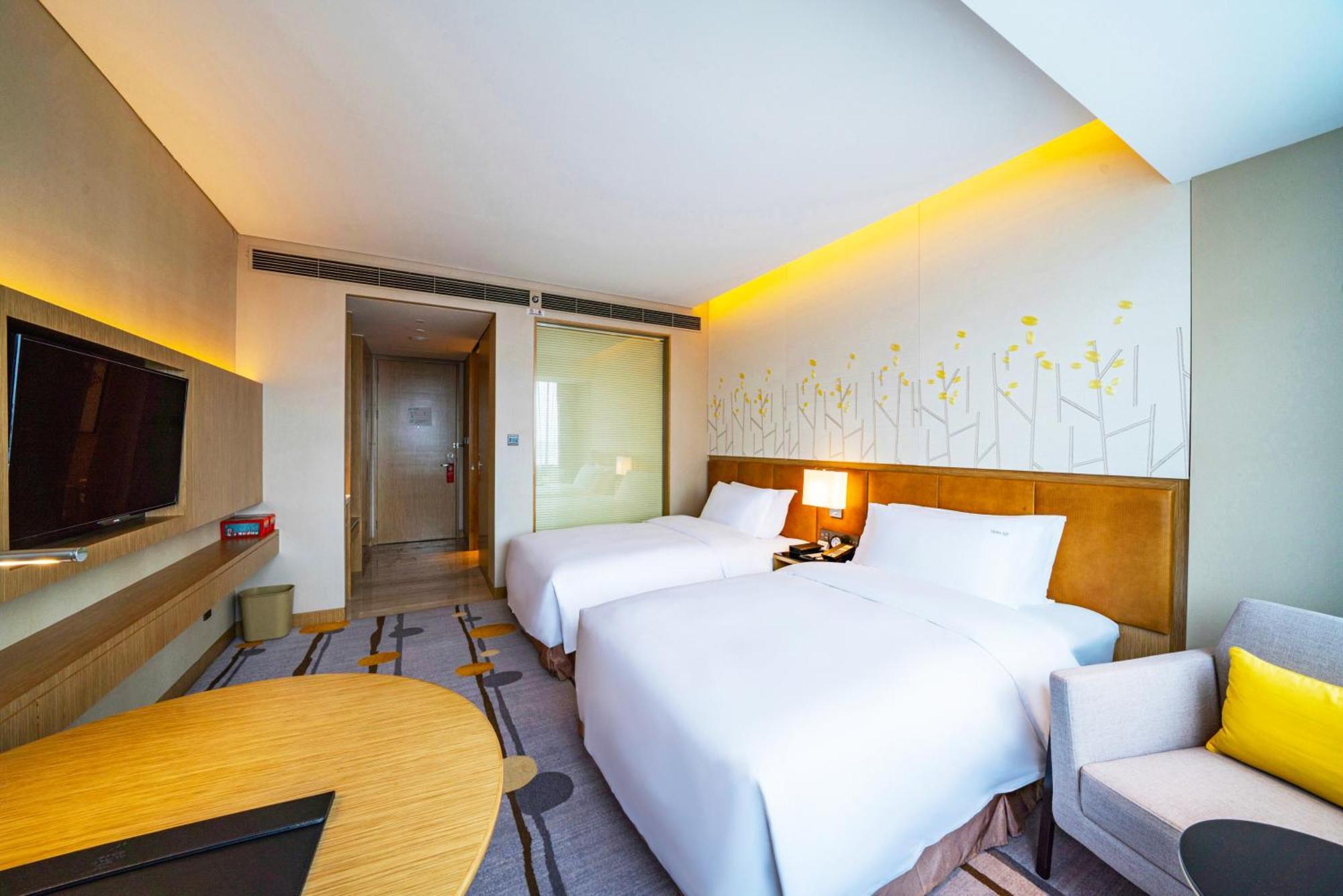Holiday Inn Shaoguan Downtown By Ihg Exteriör bild